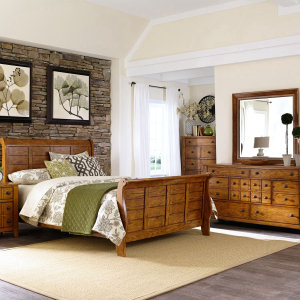 Liberty Furniture IndustriesKing Sleigh Bed, Dresser & Mirror, Chest