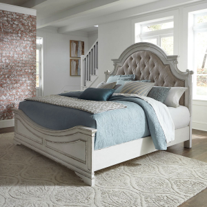 Liberty Furniture IndustriesQueen Upholstered Bed