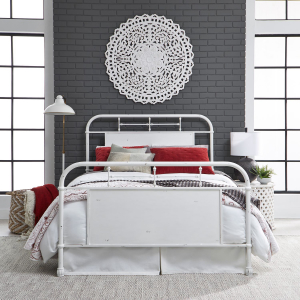 Liberty Furniture IndustriesQueen Metal Bed - Antique White
