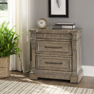 Liberty Furniture Industries3 Drawer Nightstand w/ Charging Station