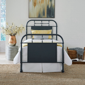 Liberty Furniture IndustriesFull Metal Bed - Navy