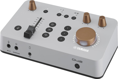 YamahaZG01-042 White Gaming Mixer